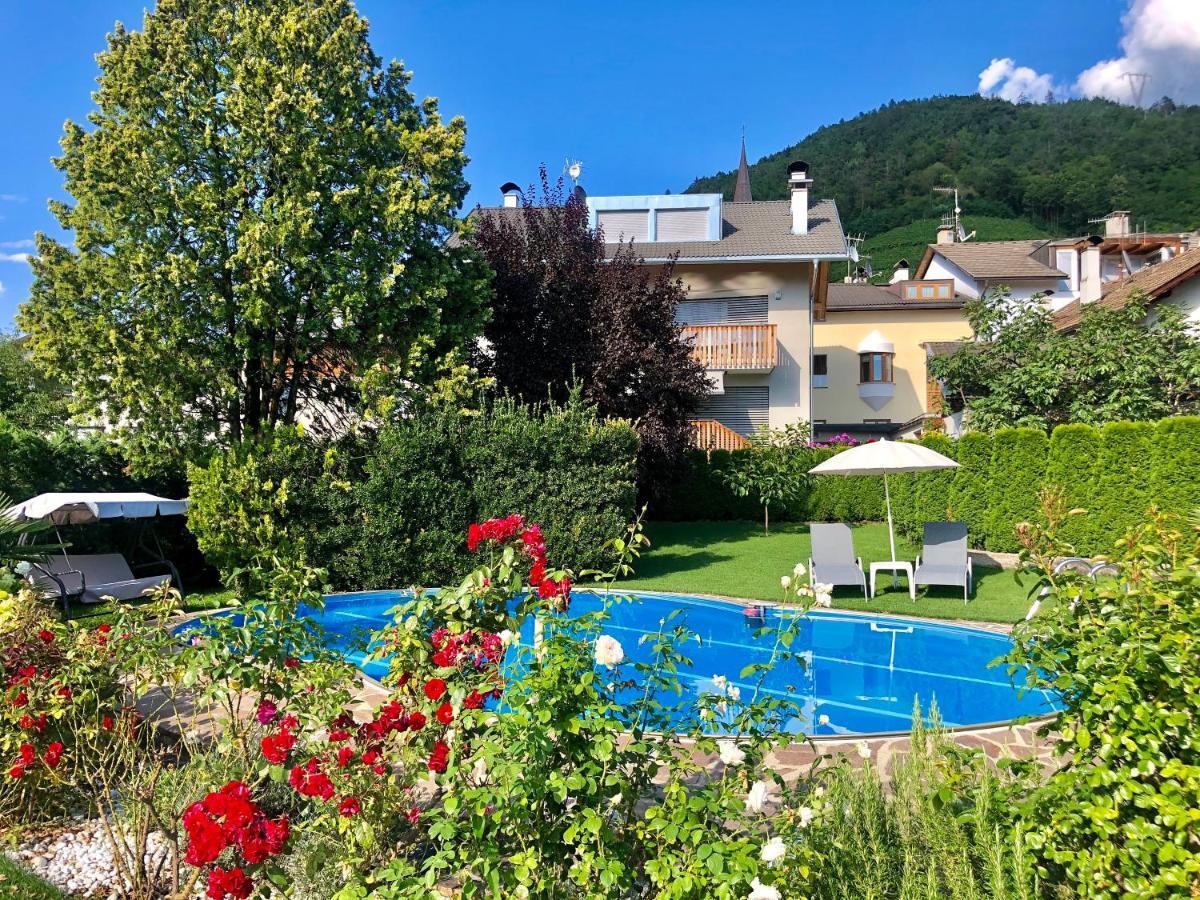 Garni Hotel Tauber Brixen Exteriör bild