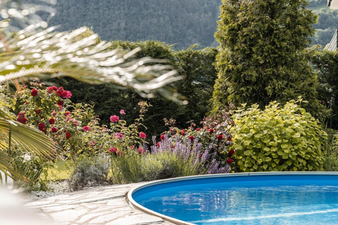Garni Hotel Tauber Brixen Exteriör bild